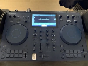 Alpha Theta OMNIS-DUO Portable DJ System with Decksaver & Carrying Case - Picture 1 of 3