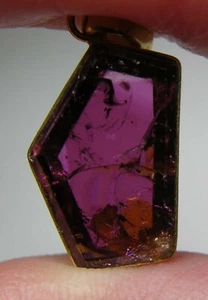 #2 Rubelita Turmalina 7,65 quilates Rebanada Montada en Colgante Oro 18k 1,50 g 15,00 mm - Imagen 1 de 7
