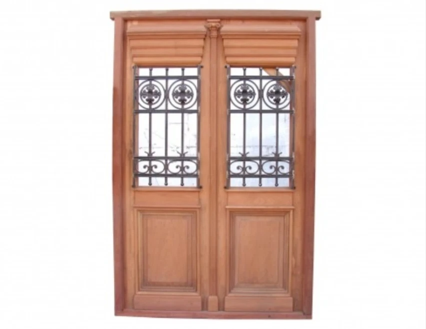 Inserciones antiguas de hierro forjado para puerta doble de madera. C1193CA Foto 1 de 1