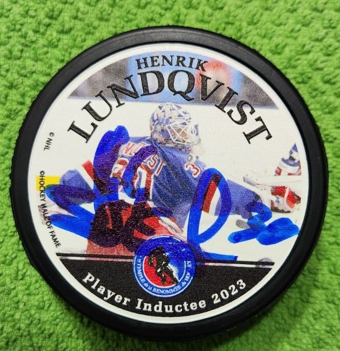 New York Rangers Signed Autographed Henrik Lundqvist Hall Of Fame Puck HOF - Image 1 of 1