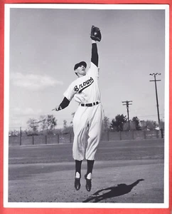 1952 ST LOUIS BROWNS TEAM ISSUE GLOSSY 8 X 10 TYPE 1 MARTY MARION - Picture 1 of 2