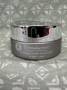Dermalactives Scrub Viso Delicato Purificante Elastina e Collagene 1,7 oz/50 ml Sigillato - Foto 1 di 4