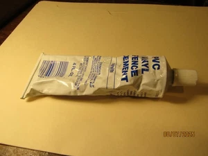 Erwin US Zaun weiß PVC Vinyl Zaun Zement 4 Oz Rohr Neu aus altem Lagerbestand NEU USA - Bild 1 von 3