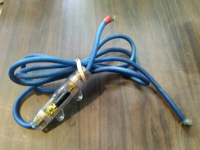 Portafusibles Bullz Audio/200Amp/cable de 6' Foto 1 de 2