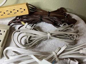 Extension cords 3 Way Plugs Assorted for projects Christmas Displays - Picture 1 of 8