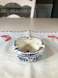 Vintage Delfter blau-weiß Holland Aschenbecher, handbemalt Windmühle und Blumen - Bild 1 von 8