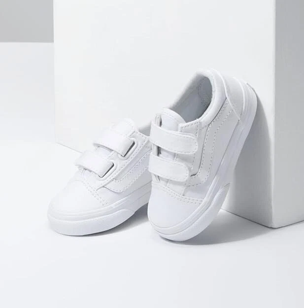 Toddler old skool vans size 9 white Shoes