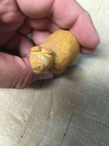 Native American Zuni Nice Chilling Farm Pig & Turquoise Eyes Fetish Carving #131 - Picture 1 of 12