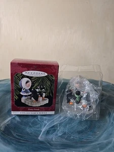 Entzückendes Hallmark Andenken - Frosty Friends - 1999 Eskimobär und Pinguin - Bild 1 von 14