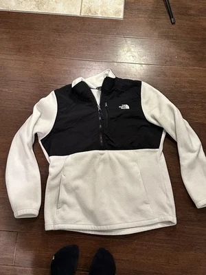 The North Face Women’s Large Fleece Pullover Half Zip Black White - Image 1 of 4