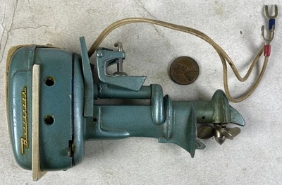Vintage Gale Buccaneer 25 Miniature Outboard Boat Motor - Image 1 of 4