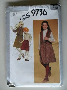 Simplicity Muster 9736 Mädchen Rock Bluse ungefüttert Weste Gr. 12 ungeschnitten neu - Bild 1 von 2