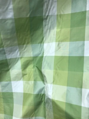 TAFETÁN DE SEDA A CUADROS - BLANCO ROTO/VERDE, POR YARDA. Foto 1 de 4