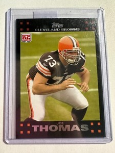 K87,137 - 2007 Topps #392 Joe Thomas RC