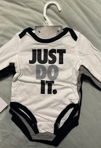 NEW 3 PACK INFANT BABY BOYS NIKE BODYSUITS ONE PIECE NEWBORN 6M - Picture 1 of 5