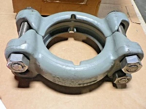 GRAYLOC 4" 1-1/2" CLAMP CONNECTORS 2-PIECE 4-BOLT 49503 - Picture 1 of 2