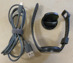 Moto360 Smart Watch W/Chrger Tested Fully Functional 0902-02M - Picture 1 of 5