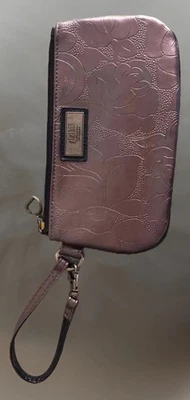 Gigi Hill LA Wristlet New - Image 1 of 4