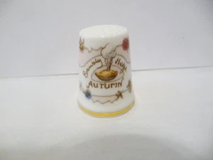 THIMBLE BC ROYAL DOULTON '82 JILL BARKLEM'S BRAMBLY HEDGE SEASONS "AUTUMN" - Picture 1 of 5