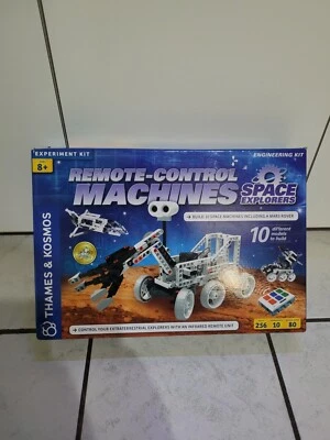 Signature Series Remote-Control Machines: Space Explorers (NEW COST $80) - Image 1 of 2
