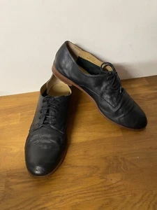 Country Road QUALITY soft Leather Black lace up shoes Size 40 Excellent Cond - Picture 1 of 6