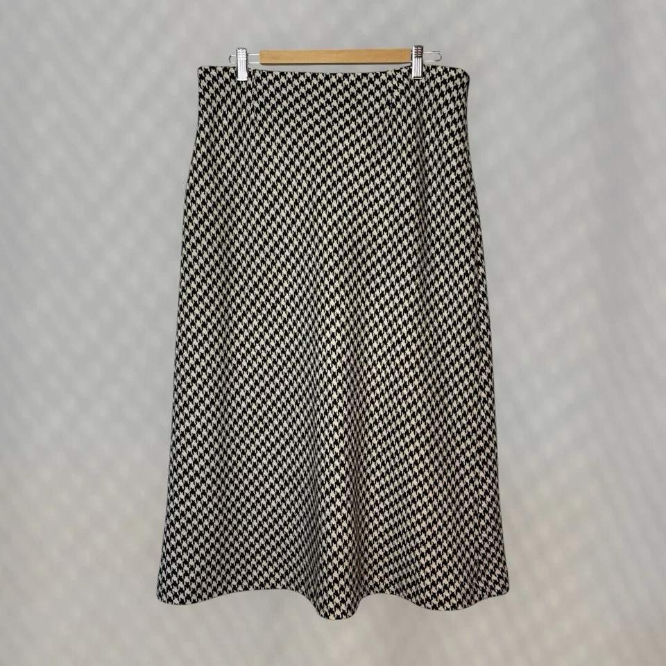 Chadwick’s Of Boston Sz 14P Wool Blend Houndstooth A-Line Maxi Skirt Lined - Image 1 of 4