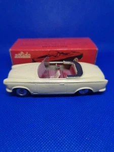 Peugeot 403 cabriolet, Solido n. 108 originale 1959, giallo, con scatola - Foto 1 di 8