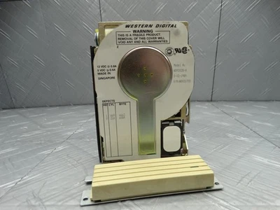 Western Digital 20MB IDE / AT 3.5in Hard Drive Vintage Rare 1989 WD93028-A - Image 1 of 4