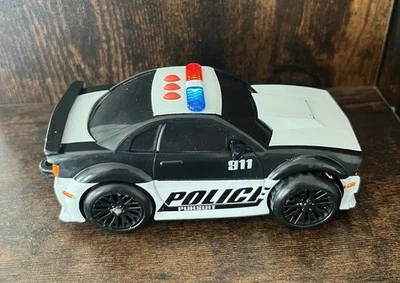 SUNNY DAYS Maxx Action Police Cruiser - Light & Sound Emergency Rescue Vehicle - Image 1 of 4