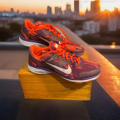 Tenis para mujer Nike Training Flywire Dual Fusion talla 8 EE. UU. naranja rosa púrpura Foto 1 de 4