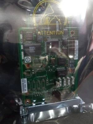 VWIC2-1MFT-T1/E1 - Cisco 1-Port T1/E1 Multiflex Trunk Voice/WAN Interface Card - Image 1 of 4