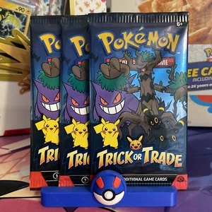 Juego de 3 paquetes de cartas coleccionables Pokémon sellados truco o comercio 2024 - Imagen 1 de 1