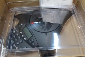 Polycom Soundstation 2 nicht erweiterbares Kit mit Leistungsmodul 2201-16000-001 - Bild 1 von 2