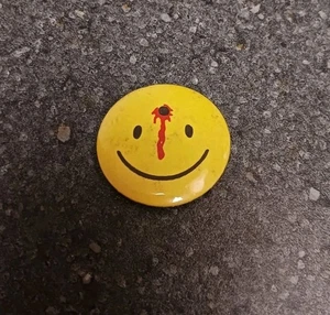 Seltene 80er Vintage Blutige Nase Smiley Gesicht Pinback Original  - Bild 1 von 2