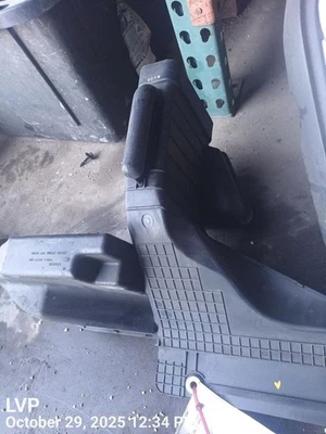 AIR CLEANER BOX 2012-2017 HYUNDAI AZERA Foto 1 de 4