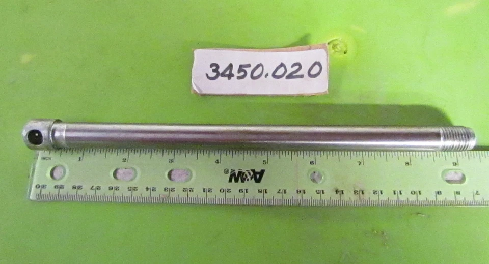 Eje de rueda delantera Montesa King Scorpion 250 p/n 34,50,020 NOS 34 M 1970-1972 Foto 1 de 2