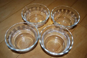 4 PYREX #463 Scalloped Ramekins Custard Cups Dessert Bowls 6 Ounce Oz 3 Ring - Picture 1 of 4