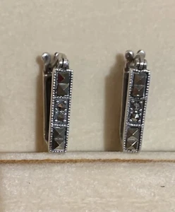 Vintage Sterling Silver 925 Square Marcasite Small Huggie Hoop Earrings - Picture 1 of 8