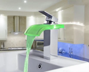 Grifo mezclador fregadero de baño con pico en cascada LED grifos lavabo montado en un solo orificio - Imagen 1 de 11