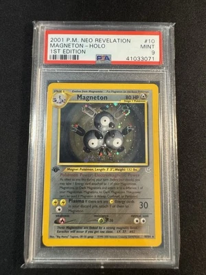 Pokemon Neo Revelation 1st Edition Magneton Double Holo Bleed PSA 9 MINT - Image 1 of 4