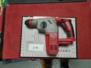 MILWAUKEE V 28 HX M28 V28 DE ALTA RESISTENCIA 28V 4 MODOS SDS TALADRO MARTILLEO UNIDAD DESNUDA SOLAMENTE - Imagen 1 de 10