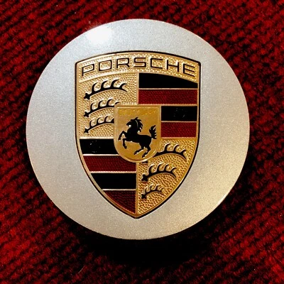 2011-2018 Porsche Cayenne Charcoal Alloy Wheel Center Cap 7L5601149A-Used - Image 1 of 3