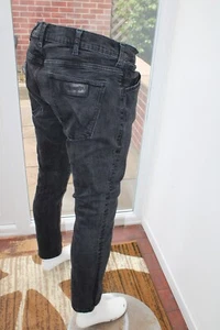 Pantalones de mezclilla para hombre Wrangler W36 L32 36R cónicos negros elásticos BRYSON ajustados ajustados - Imagen 1 de 21