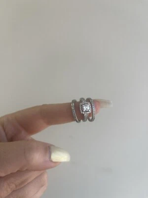 Ring Set Cushion Cut Diamond 0.72 G VS1 Natural Diamond Platinum Eng Ring +Bands - Image 1 of 4