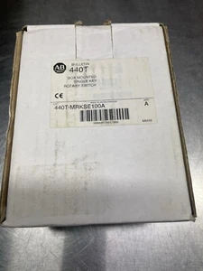 AB 440T-MRKSE100A Box Mounted Single Key Switch - Picture 1 of 2