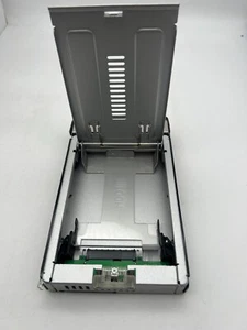 Icy Dock MB982IP-1S-1 Full Metal 2.5in to 3.5in SAS HDD & SSD Converter - Afbeelding 1 van 6