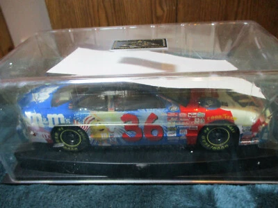 2000 Revell NASCAR Ken Schrader M&M's Pontiac Grand Prix #36 Die Cast 1/24  - Image 1 of 4