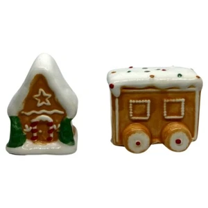 Coctelera de sal y pimienta para casa y carro de pan de jengibre de Navidad con barril de galletas - Imagen 1 de 6