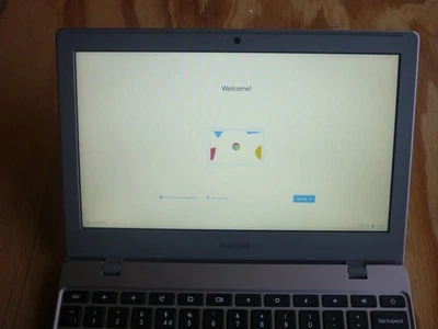 SAMSUNG CHROMEBOOK LAPTOP 11.6" Intel, 32GB, XE310XBA-KA1 - OPENED BUT NOT USED? - Image 1 of 4