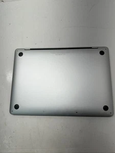 MacBook Pro (13 Zoll, 2017, zwei Thunderbolt (42448) - Bild 1 von 6